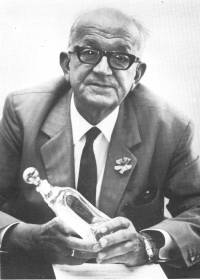 Glasmuseum Wertheim: Hans Loeber, the founder